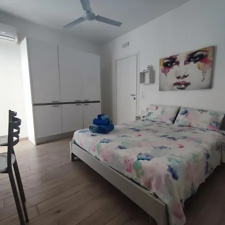 Bed & Breakfast Dream *